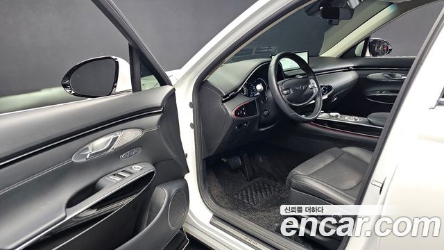 Genesis GV70 2.5T Gasoline 2WD 2024 — фото 10