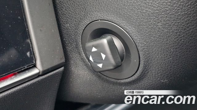 Genesis GV70 2.5T Gasoline 2WD 2024 — фото 33