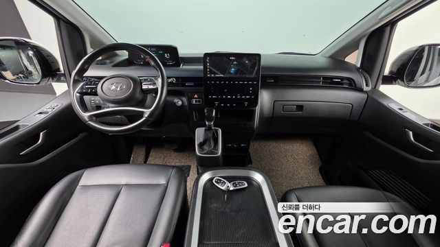 Hyundai Staria Cargo 5-Seater Modern 2022 — фото 7