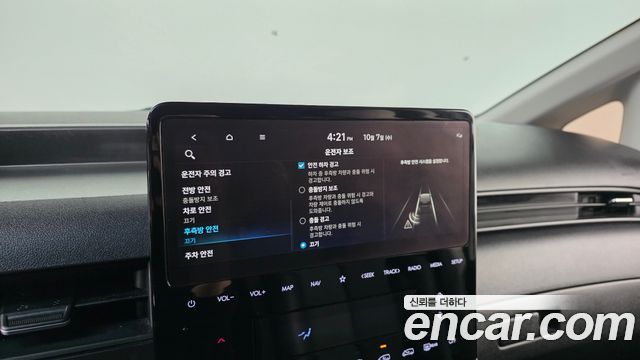 Hyundai Staria Cargo 5-Seater Modern 2022 — фото 20