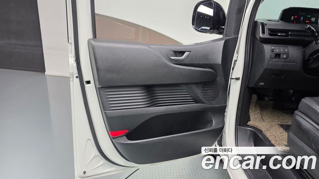 Hyundai Staria Cargo 5-Seater Modern 2022 — фото 30