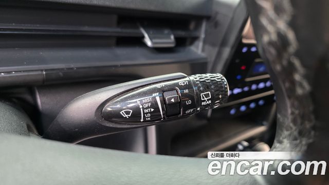 Hyundai Staria Cargo 5-Seater Modern 2022 — фото 33