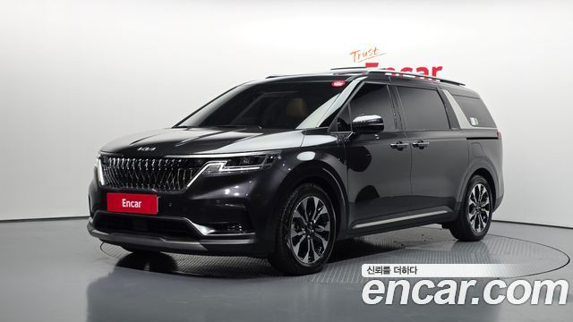Kia Carnival (IV) Gasoline 7-Seater Signature 2023 — фото 1