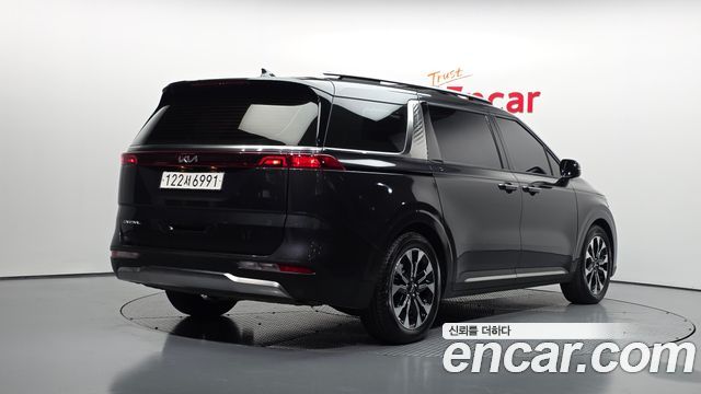 Kia Carnival (IV) Gasoline 7-Seater Signature 2023 — фото 2