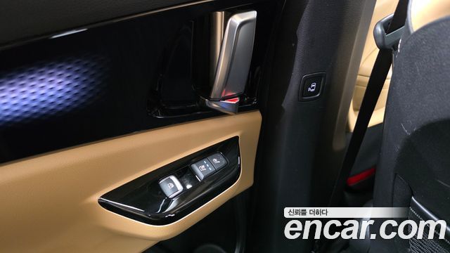 Kia Carnival (IV) Gasoline 7-Seater Signature 2023 — фото 19
