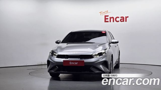 Kia K3 (II) 1.6 Prestige 2022 — фото 3
