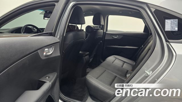 Kia K3 (II) 1.6 Prestige 2022 — фото 12