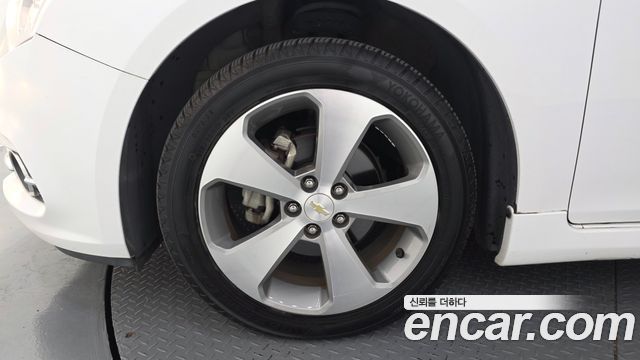 Chevrolet Cruze 1.4 Turbo LTZ+ Style Package 2014 — фото 5