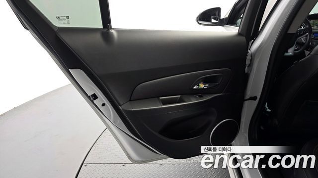 Chevrolet Cruze 1.4 Turbo LTZ+ Style Package 2014 — фото 25