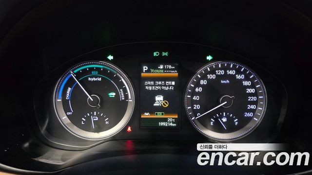 Hyundai Grandeur Hybrid (IG) Exclusive Special 2018 — фото 8