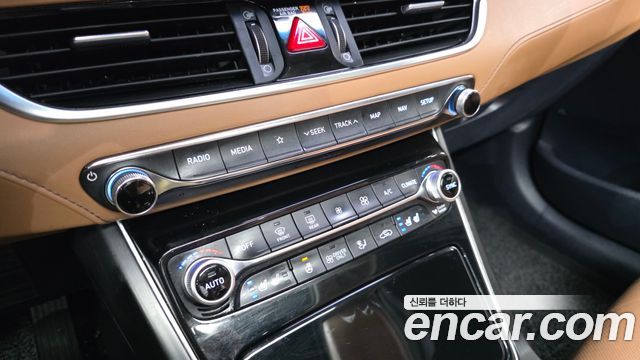 Hyundai Grandeur Hybrid (IG) Exclusive Special 2018 — фото 16