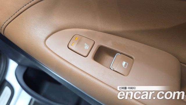 Hyundai Grandeur Hybrid (IG) Exclusive Special 2018 — фото 19