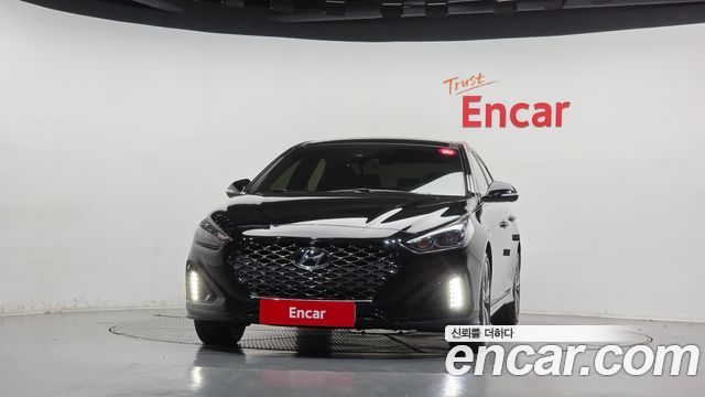 Hyundai Sonata New Rise 2.0 Turbo Exclusive 2018 — фото 3