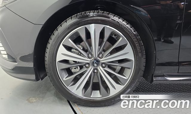Hyundai Sonata New Rise 2.0 Turbo Exclusive 2018 — фото 5