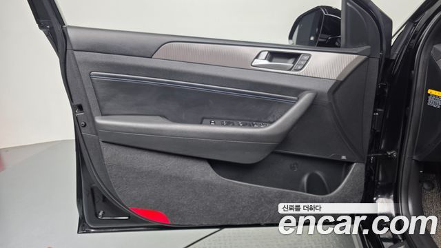 Hyundai Sonata New Rise 2.0 Turbo Exclusive 2018 — фото 30