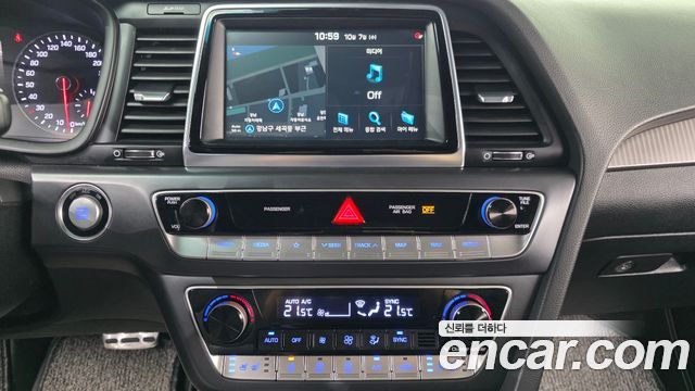 Hyundai Sonata New Rise 2.0 Turbo Exclusive 2018 — фото 35