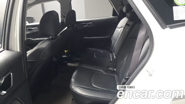 Kia Sportage (V) Diesel 2.0 2WD Prestige 2022 — фото 15