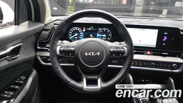 Kia Sportage (V) Diesel 2.0 2WD Prestige 2022 — фото 17