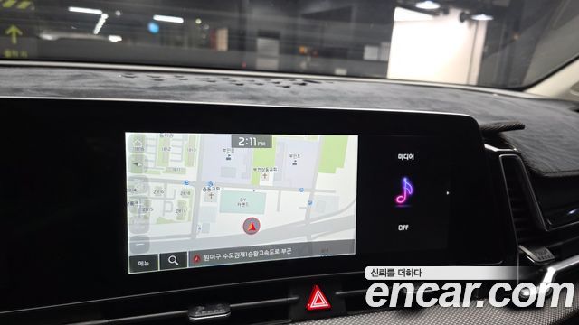 Kia Sportage (V) Diesel 2.0 2WD Prestige 2022 — фото 19