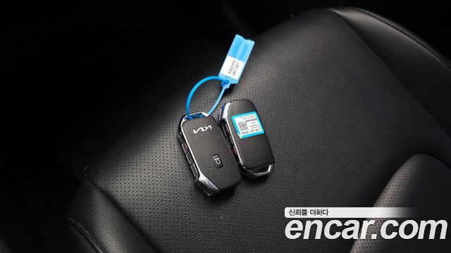 Kia Sportage (V) Diesel 2.0 2WD Prestige 2022 — фото 35