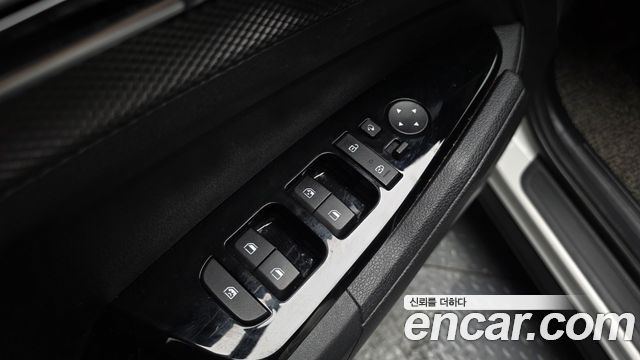 Kia Sportage (V) Diesel 2.0 2WD Prestige 2022 — фото 36