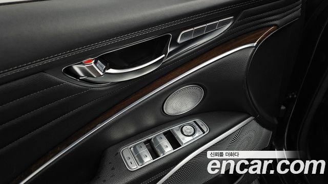 Kia K9 3.8 GDI AWD PlatinumⅡ 2019 — фото 17