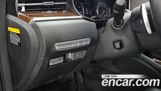 Kia K9 3.8 GDI AWD PlatinumⅡ 2019 — фото 18