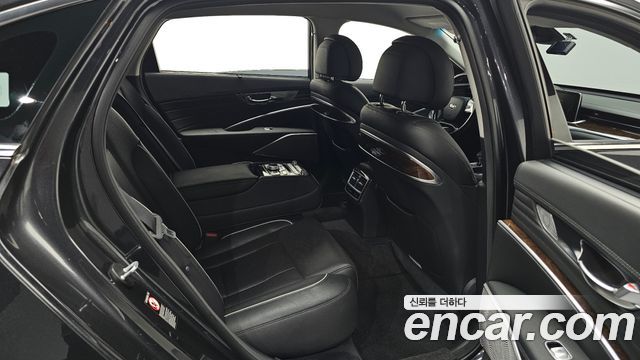 Kia K9 3.8 GDI AWD PlatinumⅡ 2019 — фото 26