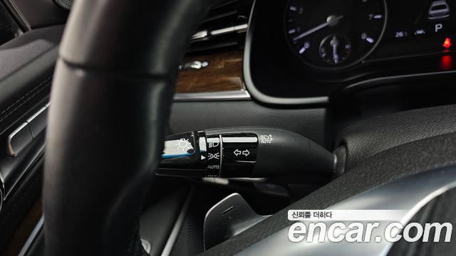 Kia K9 3.8 GDI AWD PlatinumⅡ 2019 — фото 29