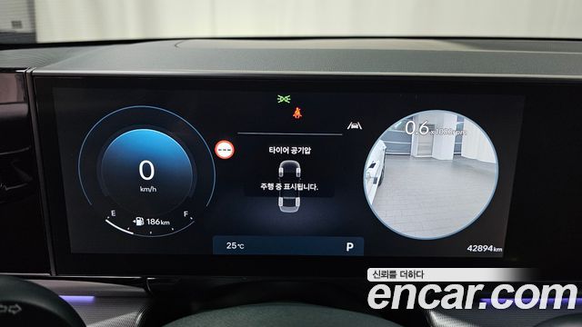 Hyundai Grandeur (GN7) 2,5 Gasoline 2WD Exclusive 2023 — фото 8
