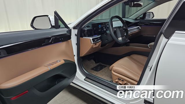 Hyundai Grandeur (GN7) 2,5 Gasoline 2WD Exclusive 2023 — фото 10