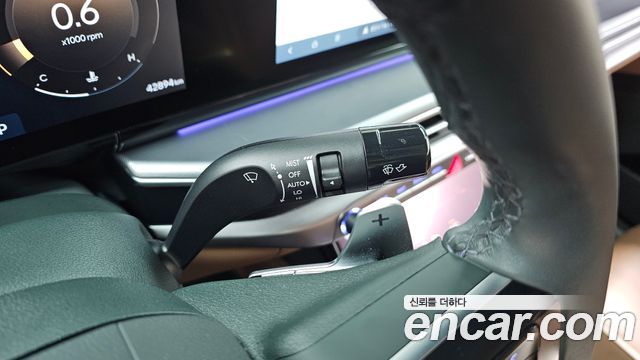 Hyundai Grandeur (GN7) 2,5 Gasoline 2WD Exclusive 2023 — фото 20