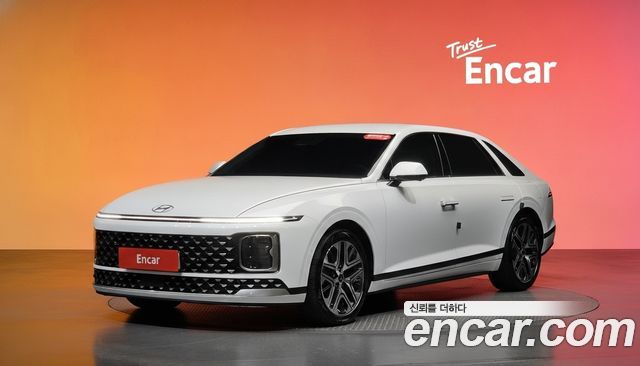 Hyundai Grandeur (GN7) 2,5 Gasoline 2WD Exclusive 2023 — фото 1