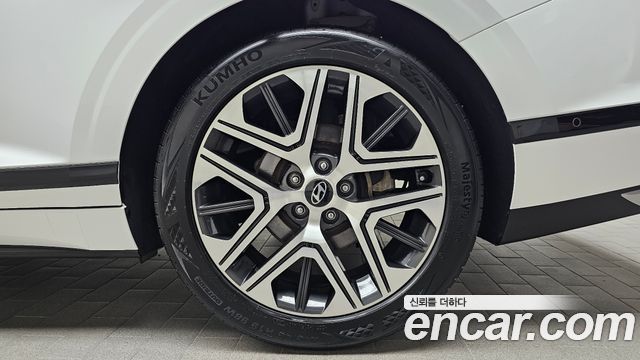 Hyundai Grandeur (GN7) 2,5 Gasoline 2WD Exclusive 2023 — фото 21