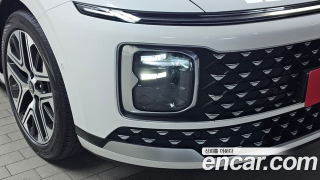 Hyundai Grandeur (GN7) 2,5 Gasoline 2WD Exclusive 2023 — фото 22