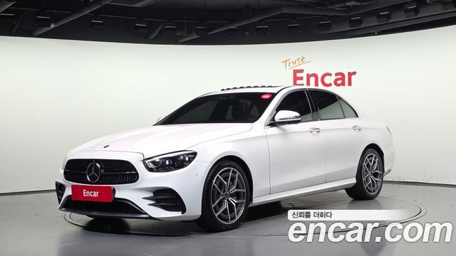 Mercedes-Benz E-Class (W213) E220d 4MATIC AMG Line 2021 — фото 1