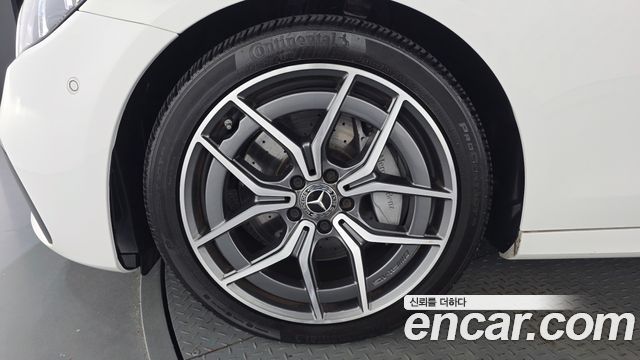 Mercedes-Benz E-Class (W213) E220d 4MATIC AMG Line 2021 — фото 5