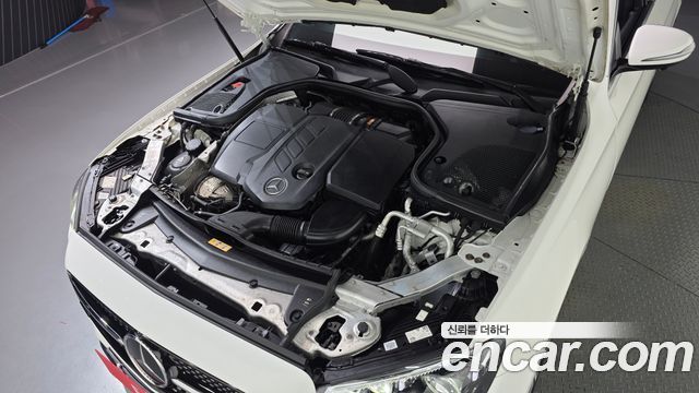 Mercedes-Benz E-Class (W213) E220d 4MATIC AMG Line 2021 — фото 6