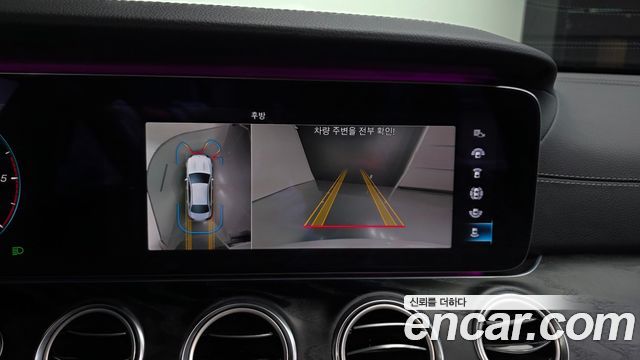 Mercedes-Benz E-Class (W213) E220d 4MATIC AMG Line 2021 — фото 15
