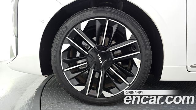 Kia K8 Hybrid Signature 2025 — фото 5