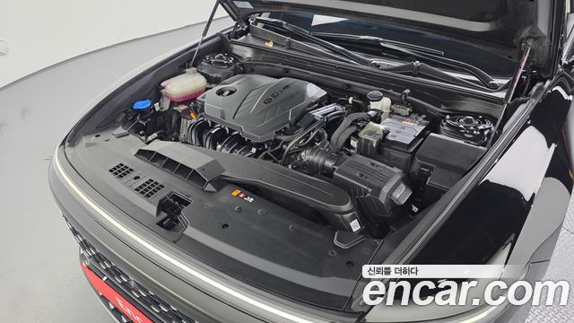 Hyundai Grandeur (GN7) 2,5 Gasoline 2WD Exclusive 2023 — фото 6