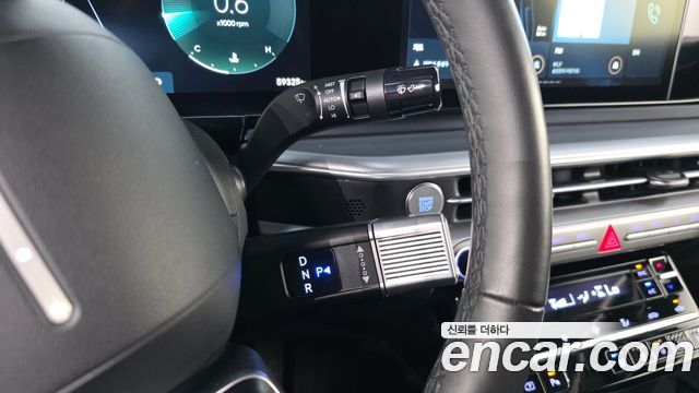 Hyundai Grandeur (GN7) 2,5 Gasoline 2WD Exclusive 2023 — фото 9