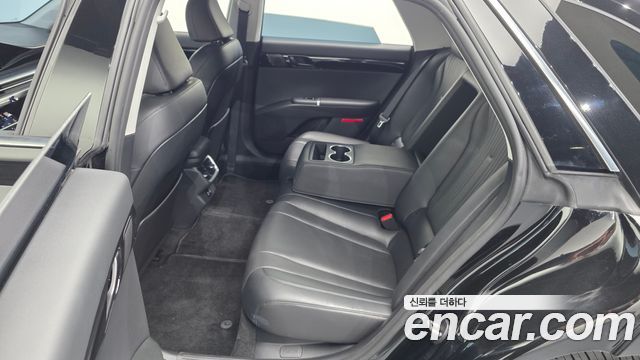 Hyundai Grandeur (GN7) 2,5 Gasoline 2WD Exclusive 2023 — фото 11