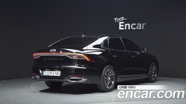 Hyundai Grandeur (IG) 3.0 LPi (Taxi) example 2022 — фото 2