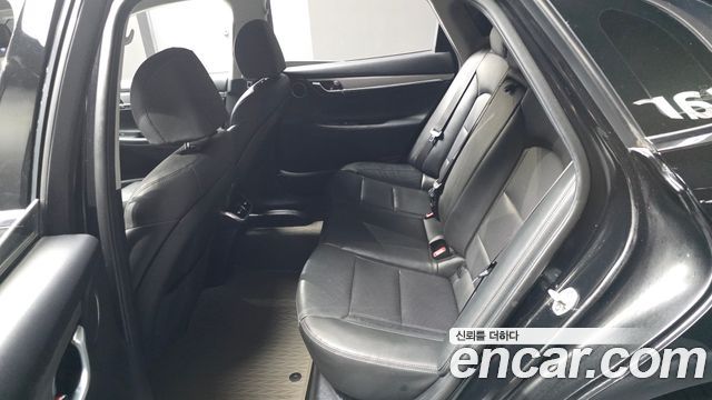 Hyundai Grandeur (IG) 3.0 LPi (Taxi) example 2022 — фото 11