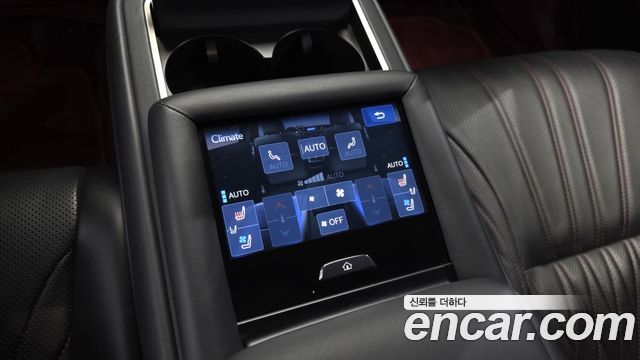 Lexus LS500h (V) 3.5 Platinum AWD 2018 — фото 18