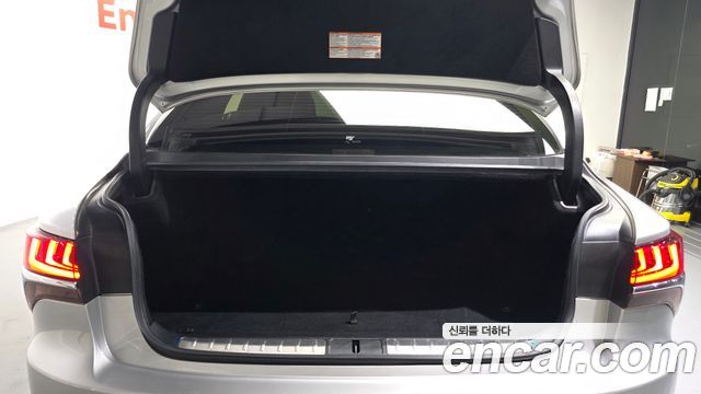 Lexus LS500h (V) 3.5 Platinum AWD 2018 — фото 20