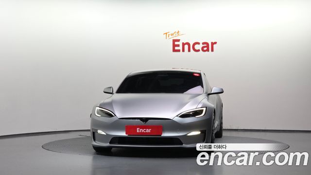 Tesla Model S AWD 2026 — фото 3