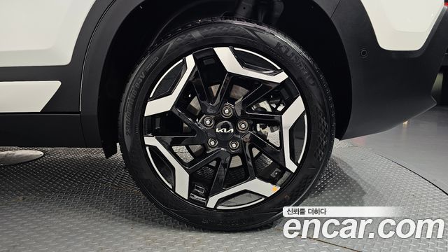Kia Seltos Gasoline 2.0 2WD Signature 2025 — фото 21