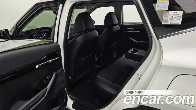 Kia Seltos Gasoline 2.0 2WD Signature 2025 — фото 26